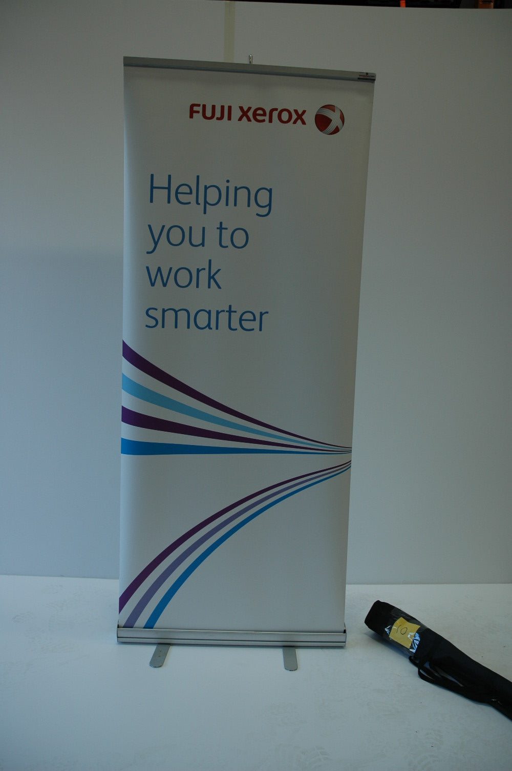 850 promo bannerstand - B
