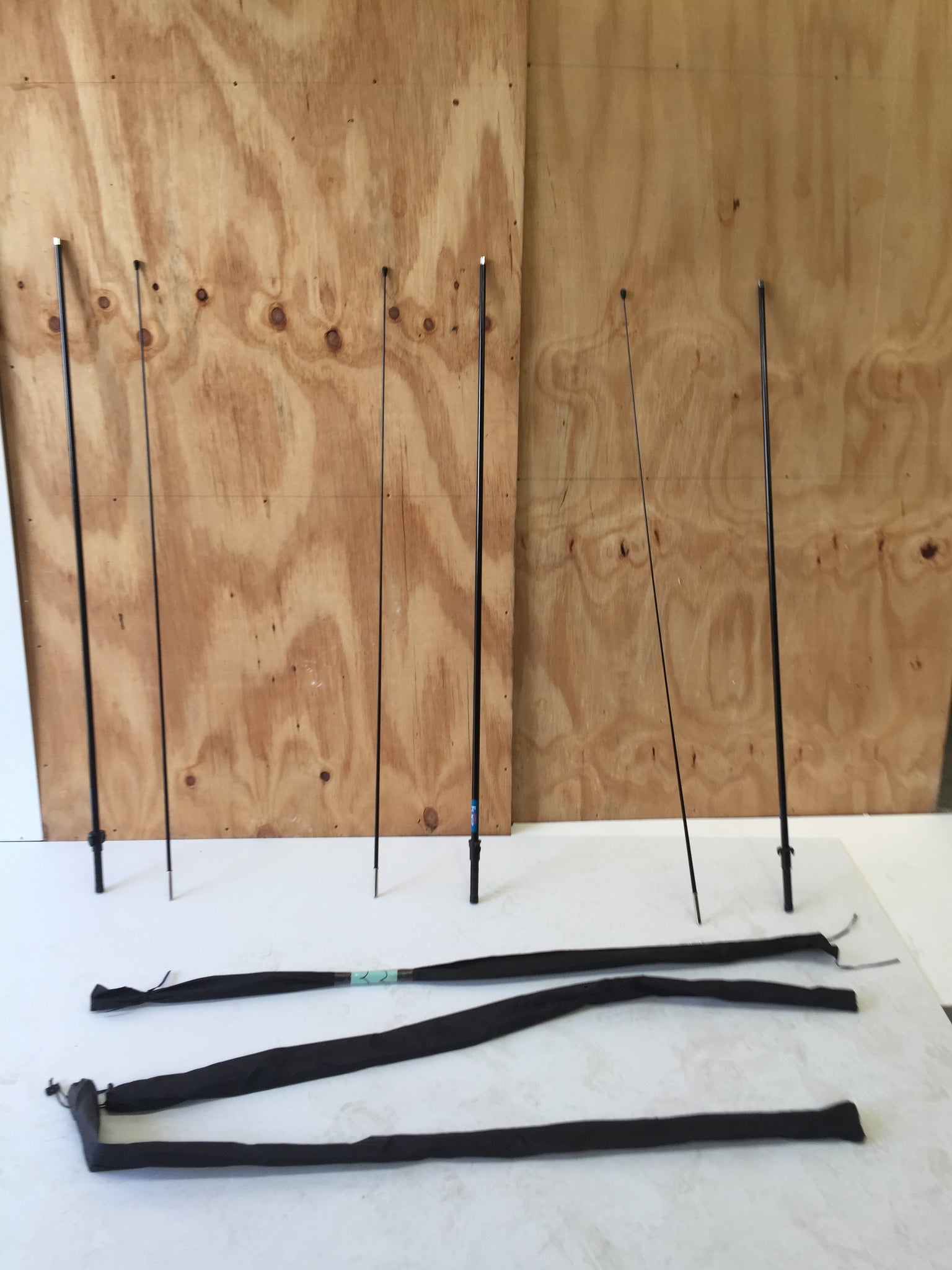 Small flag pole hardware